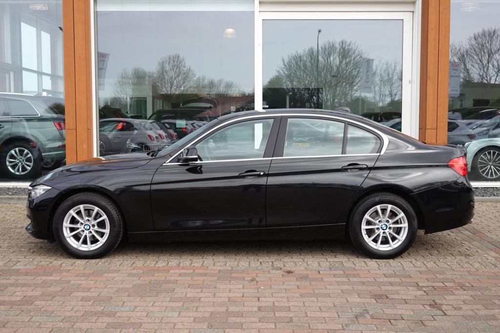 BMW 3-serie 320i executive