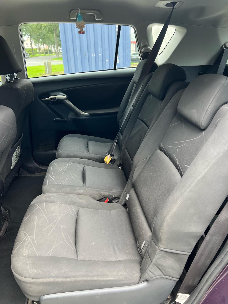 Toyota Verso 1.6 VVT-i Comfort 7 zitter