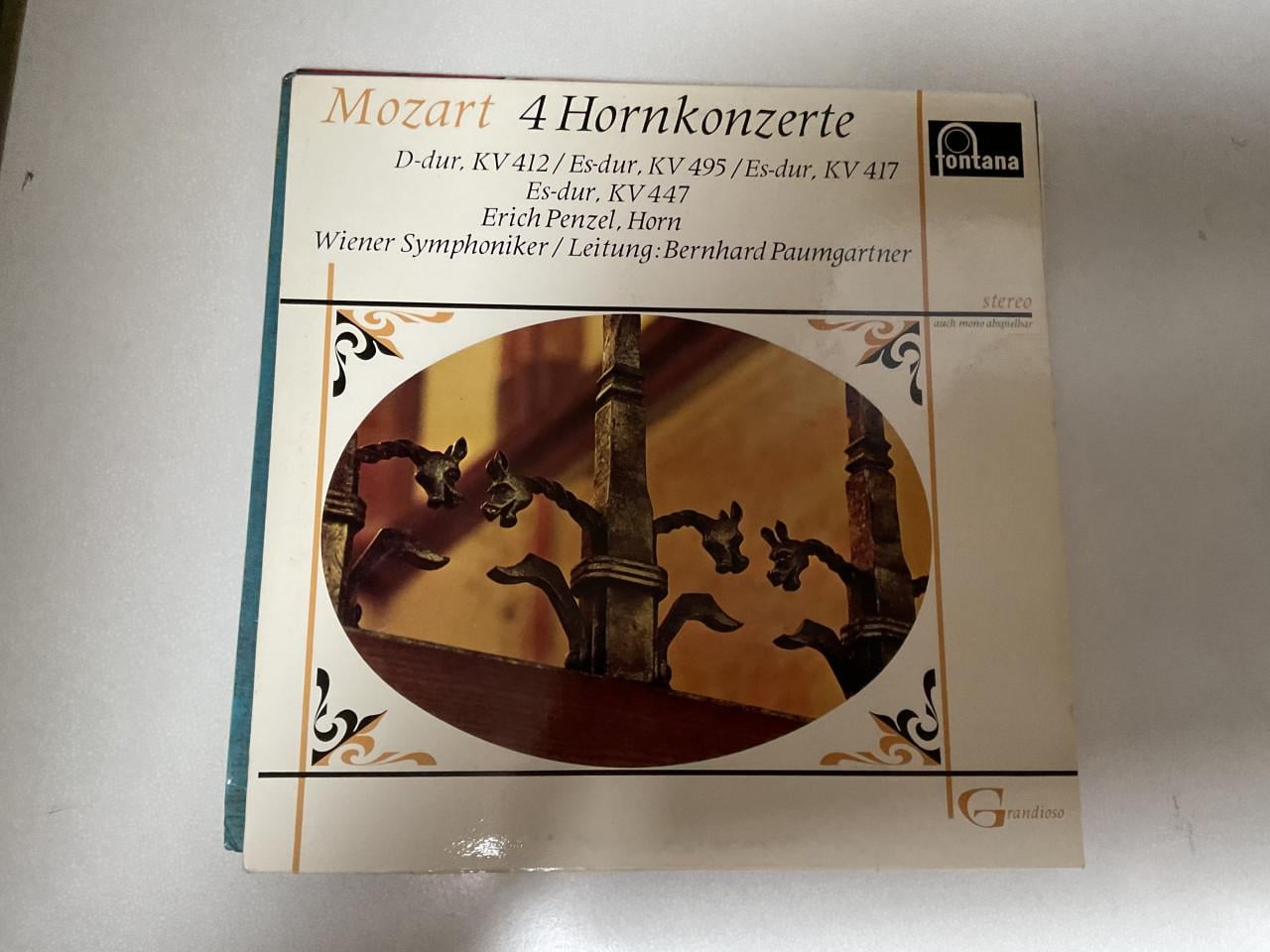 Verschillende LP’s.  Mozart, Mario Lanza, Thys van Leer etc.