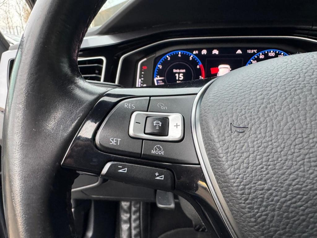 Volkswagen Polo 1.0 tsi highline - led - schuif/kantel dak - lm