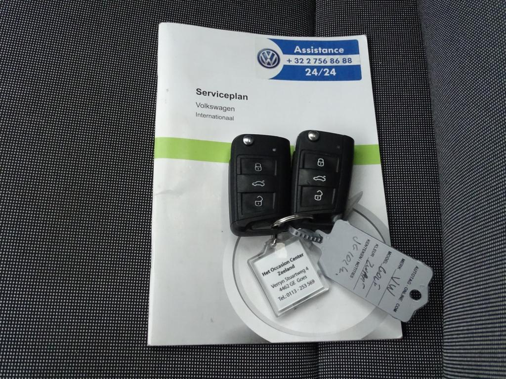 Volkswagen Golf 1.6 tdi highline adapt cruise | navi | bluetooth