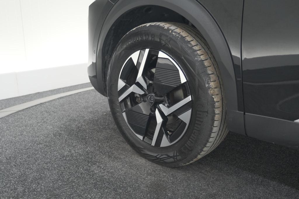 Peugeot 2008 puretech 130 eat8 gt | 360 camera | adaptieve cruise control |