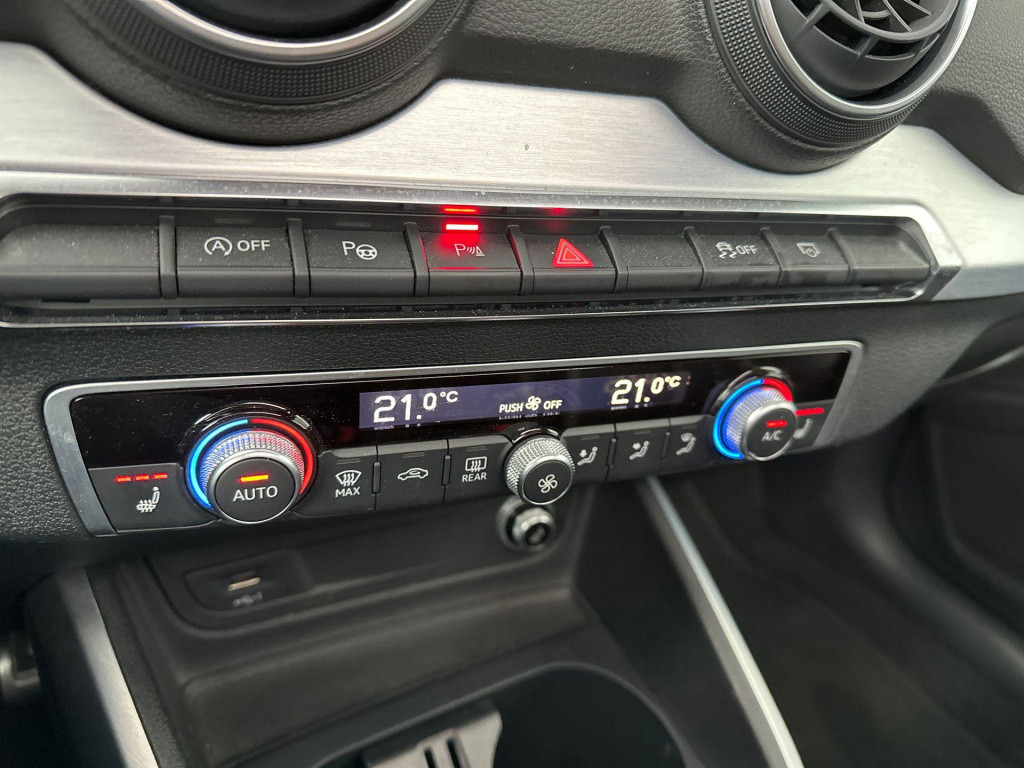 Audi Q2 1.4 tfsi cod launch edition s-line automaat leder panorama dak stoe