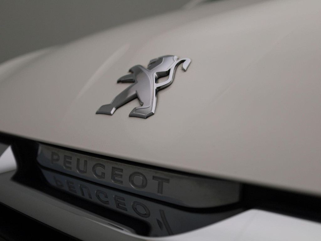 Peugeot 108 1.0 e-vti style | lage km stand! | bluetooth | airco | cruise c