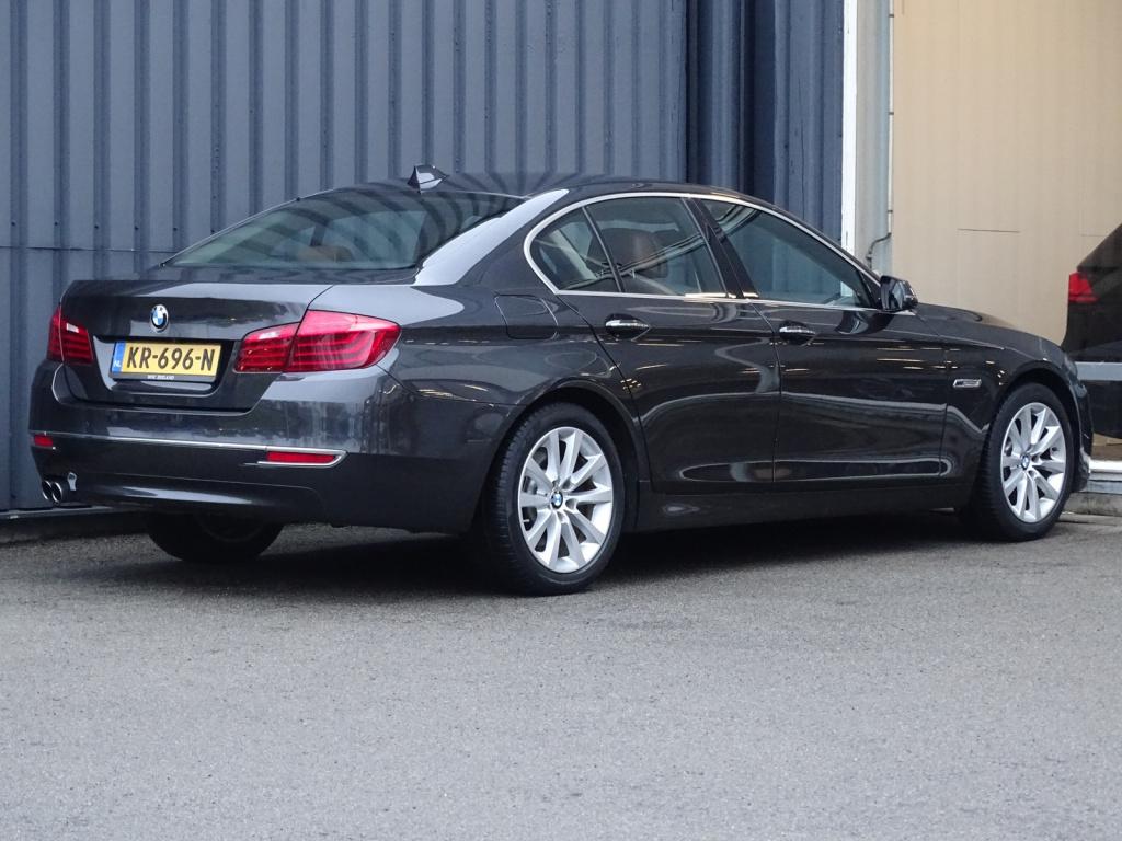 BMW 5 Serie 520i luxury edition