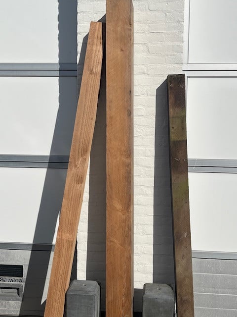 Diverse tuinpalen douglas hardhout en tuinpoort