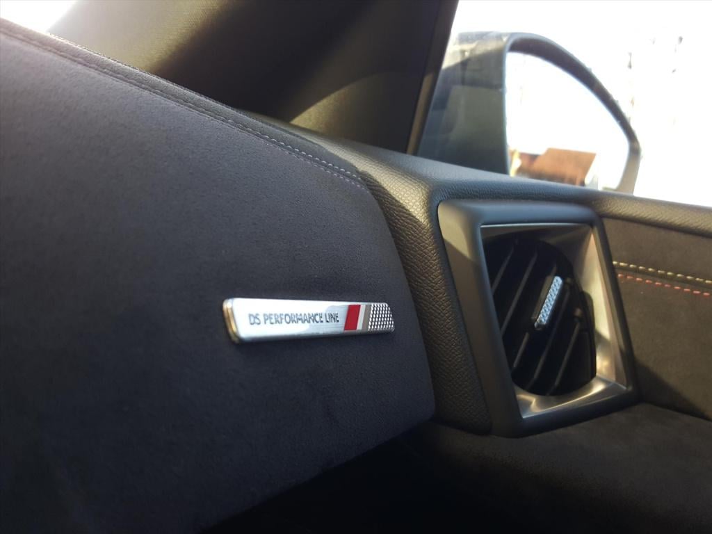 Ds Ds 3 crossback 1.2 puretech 100pk business | navi | bt | applecarplay & 