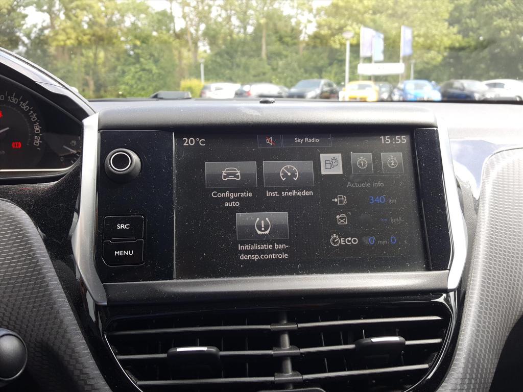 Peugeot 208 allure 1.2 pt-110pk 5d kleurnavigatie applecarplay&androidauto 