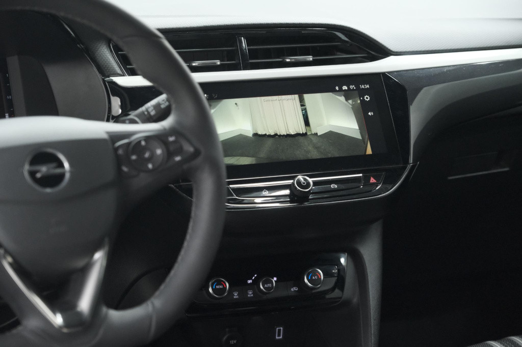 Opel Corsa 130 eat8 gs line | camera | navigatie | apple carplay | parkeers