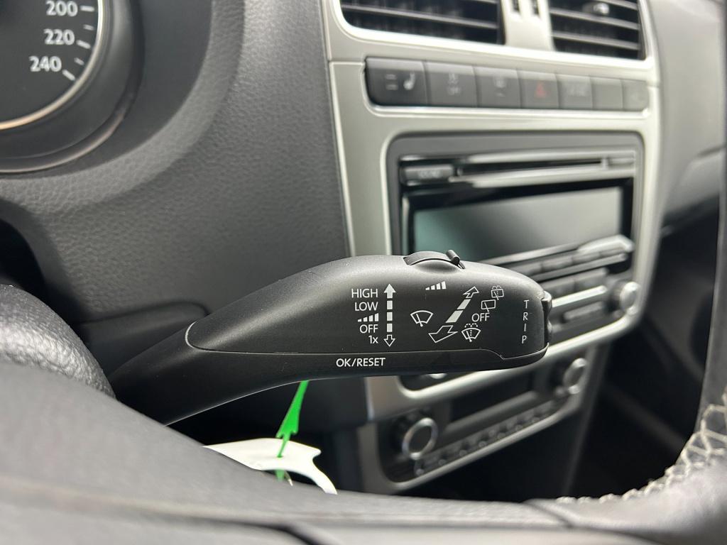 Volkswagen Polo occasion 1.2 tsi r-line edition | wit | tweedehands volkswa