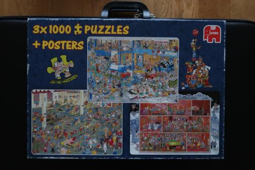 Drie puzzels 1000 stukjes in 1 doos Jan van Haasteren (nr. 81120) compleet.
