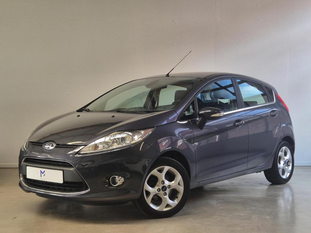 Ford Fiesta 1.25 titanium / nieuwe distriebutieriem 1e eigenaar / stoelverw