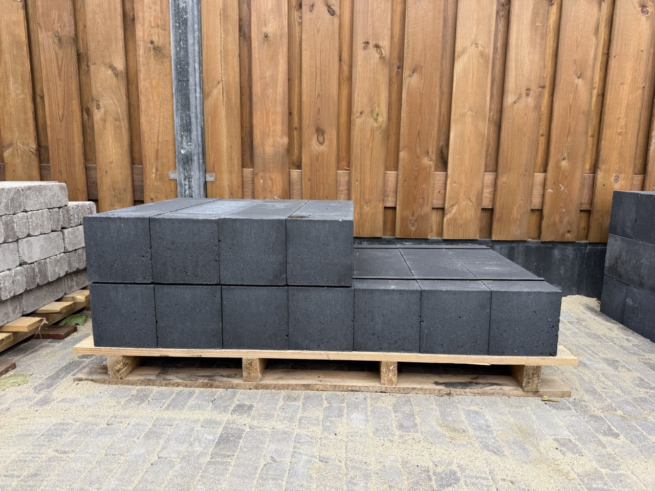 Stapelblokken nieuw 60x15x15, 11 stuks