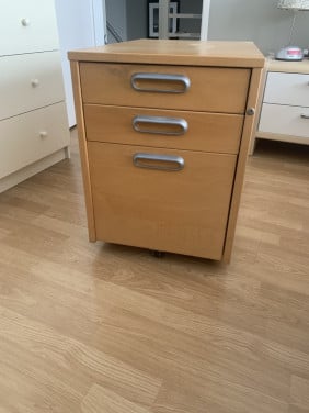 Ladeblok met 3 lades (o.a. hangmappen) op wieltjes
