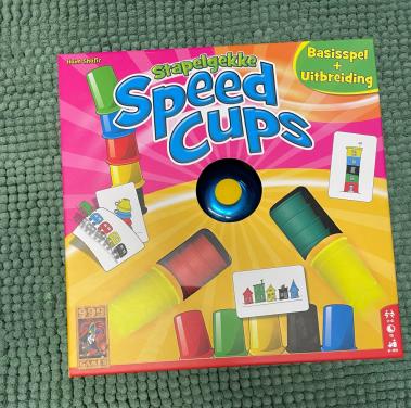 Spel Speed Cups