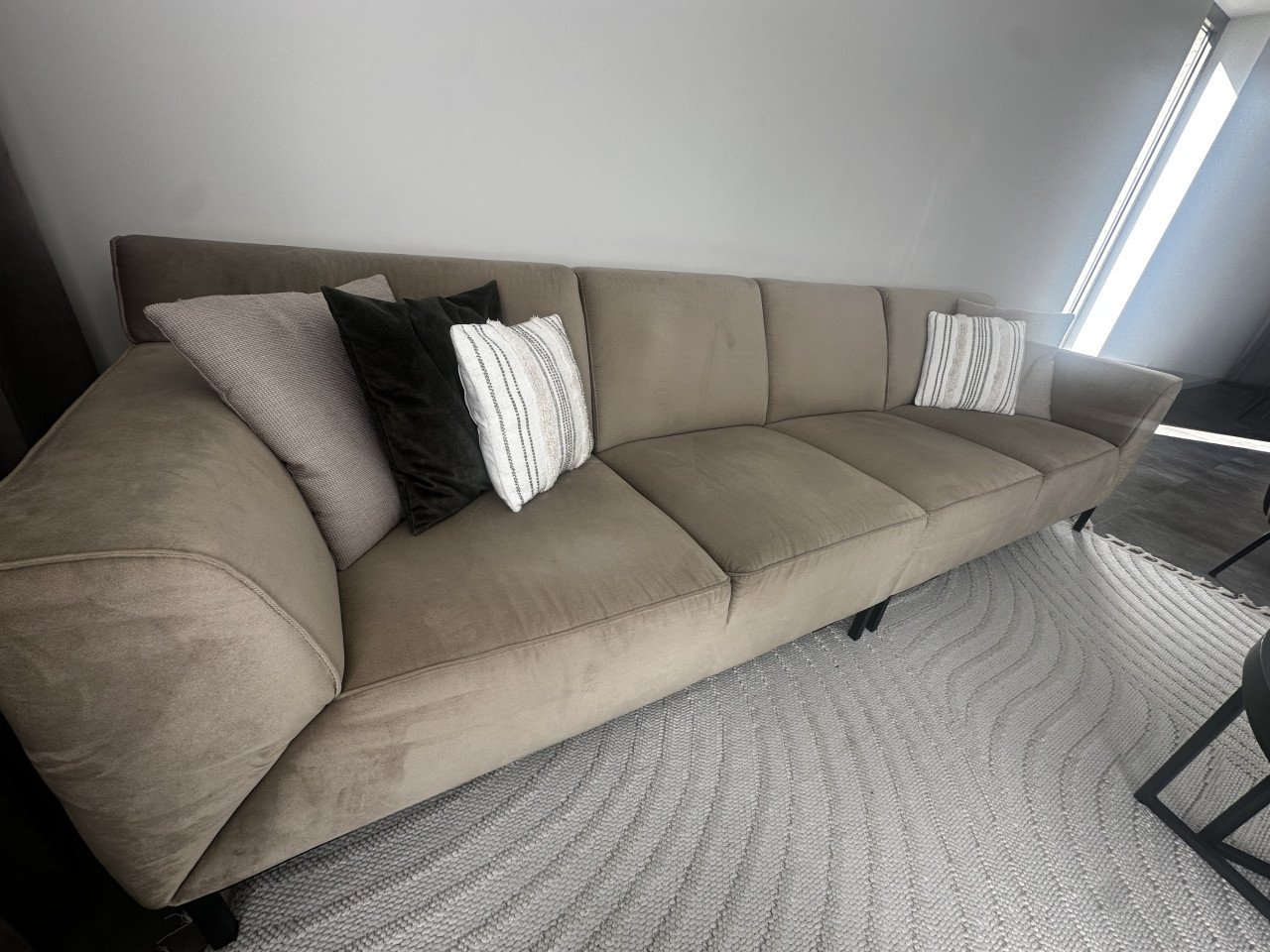 Bank + eventueel bijhorende fauteuils.