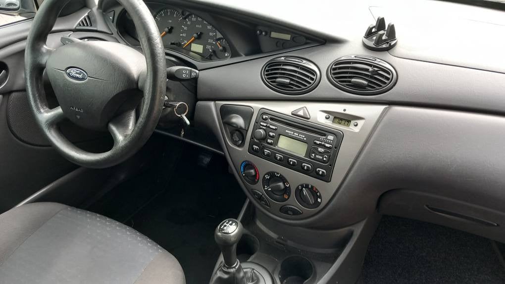 Ford focus 1.6 16v 5drs bj:2003 airco apk 2026