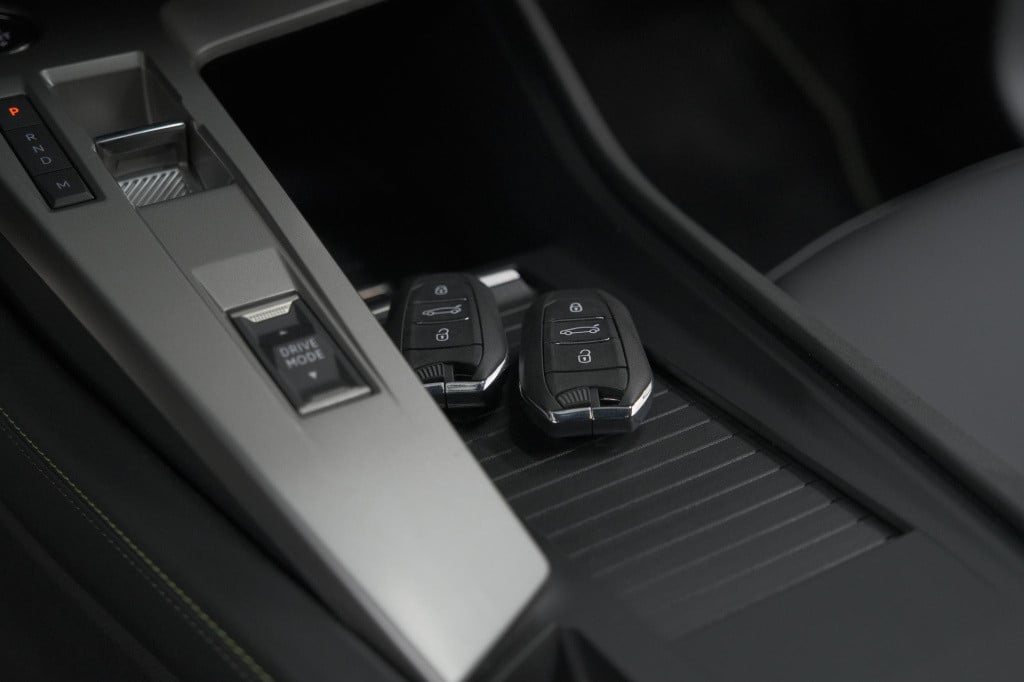 Peugeot 408 puretech 130 eat8 gt | 360 camera | adaptieve cruise control | 