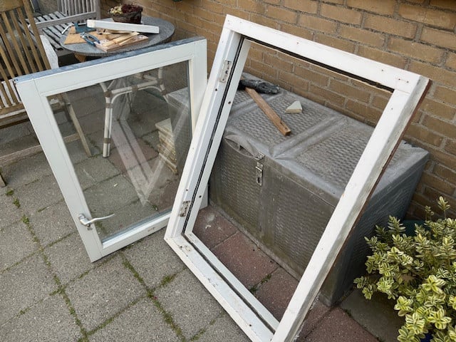 Houten kozijnen hardhout merbau bijna voor niets