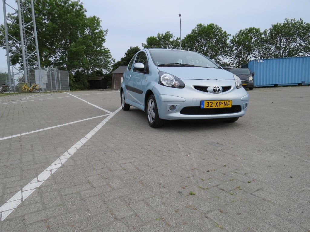 Toyota Aygo 1.0-12v sport