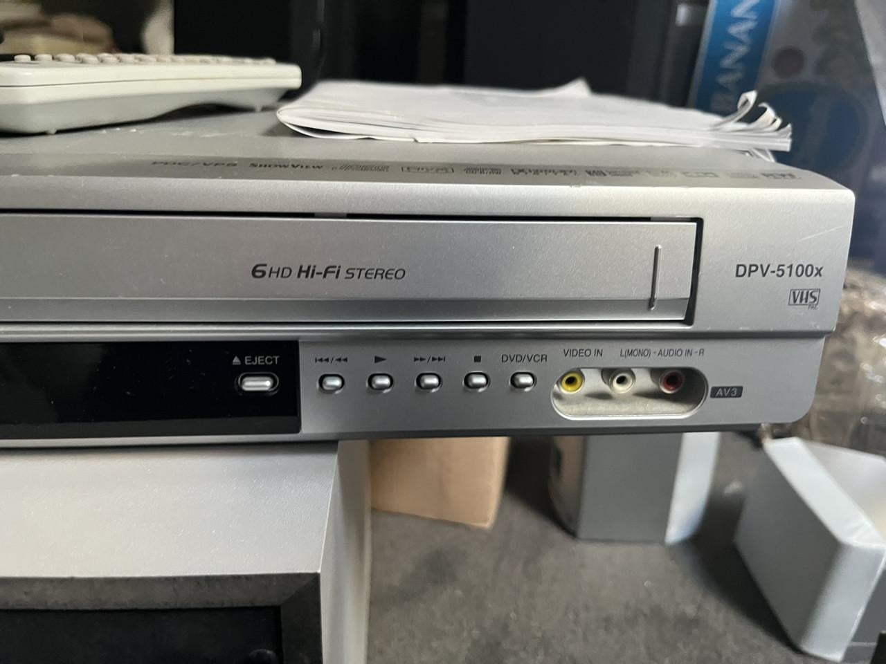 Targa DPV-5100x VHS-videorecorder