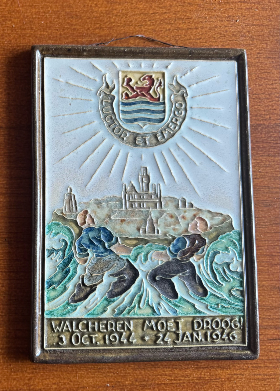 WO2 Tegel Walcheren antiek