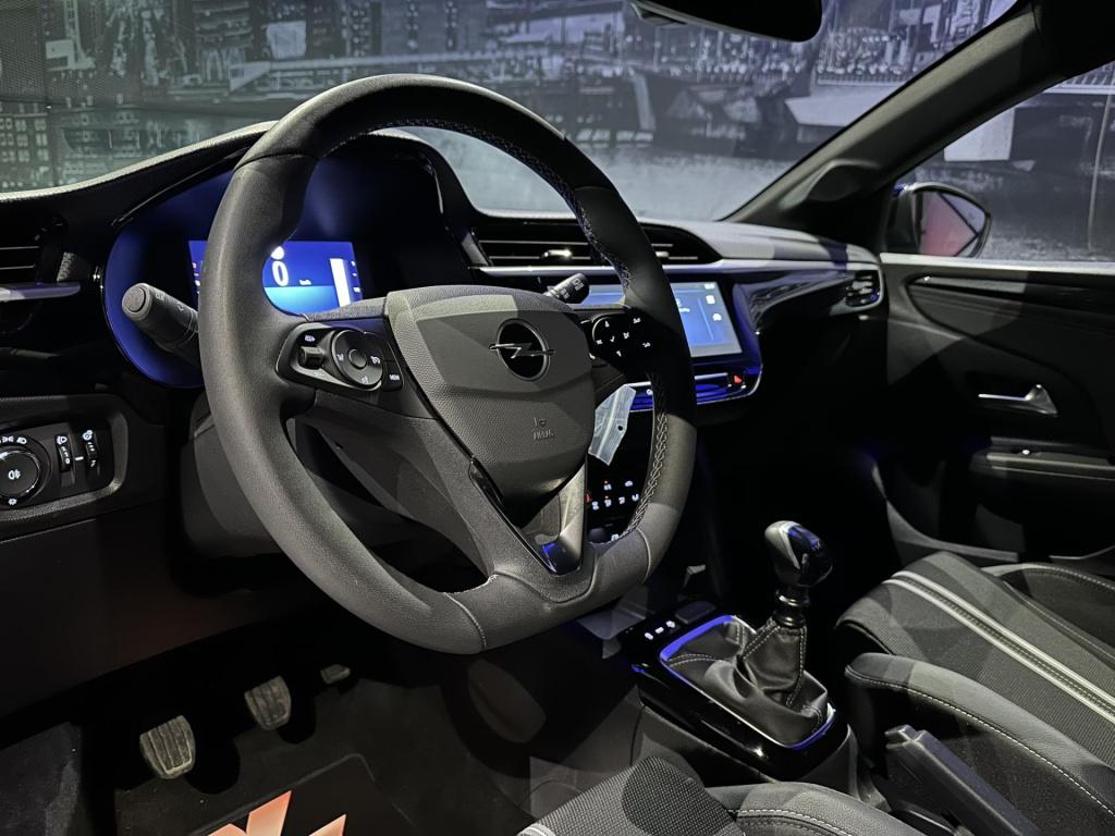 Opel Corsa 1.2 turbo gs *nieuw model*carplay*camera*