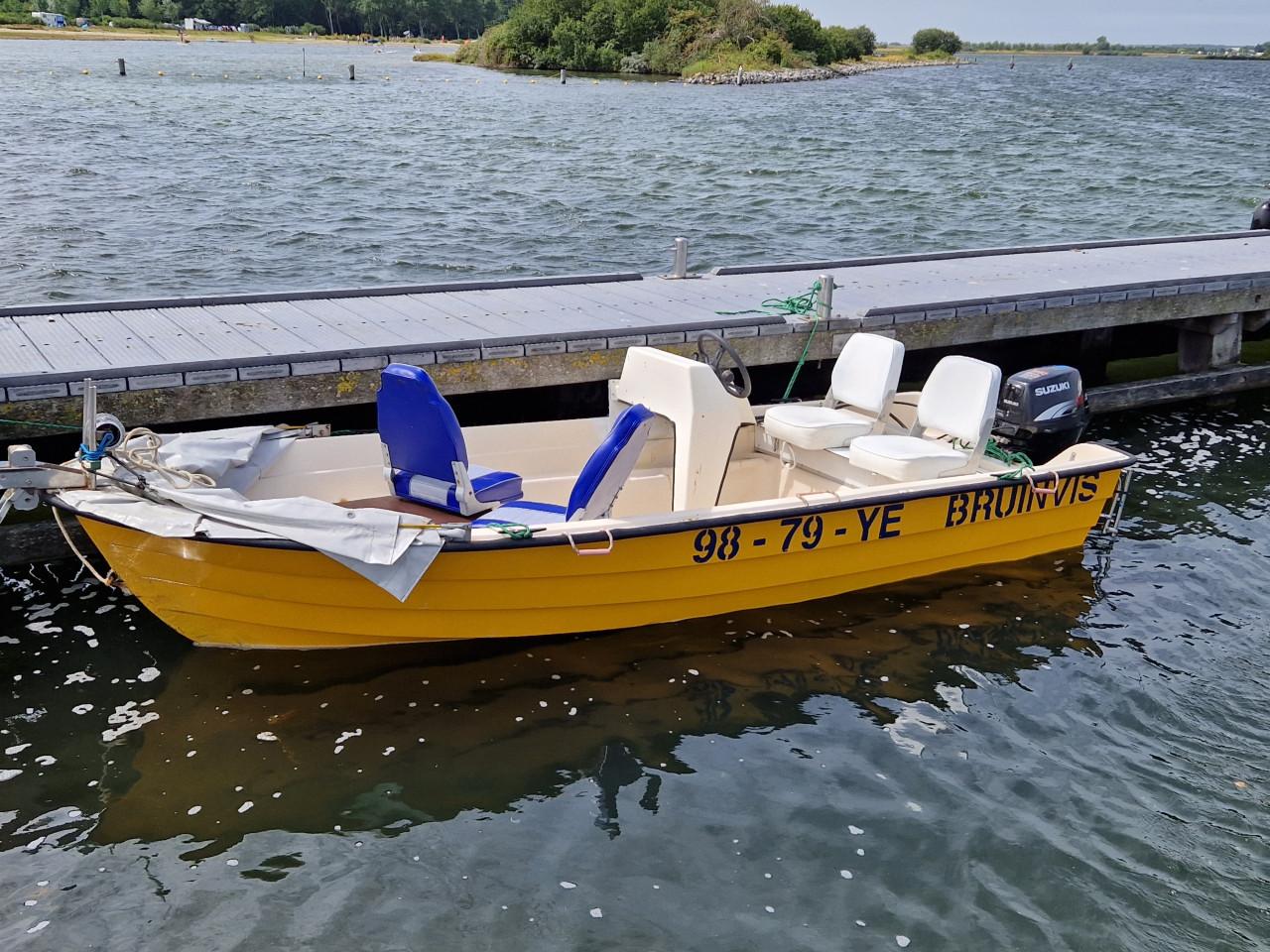 Shetland GH14 met Suzuki 15 pk 4-takt en trailer. Compleet set!!