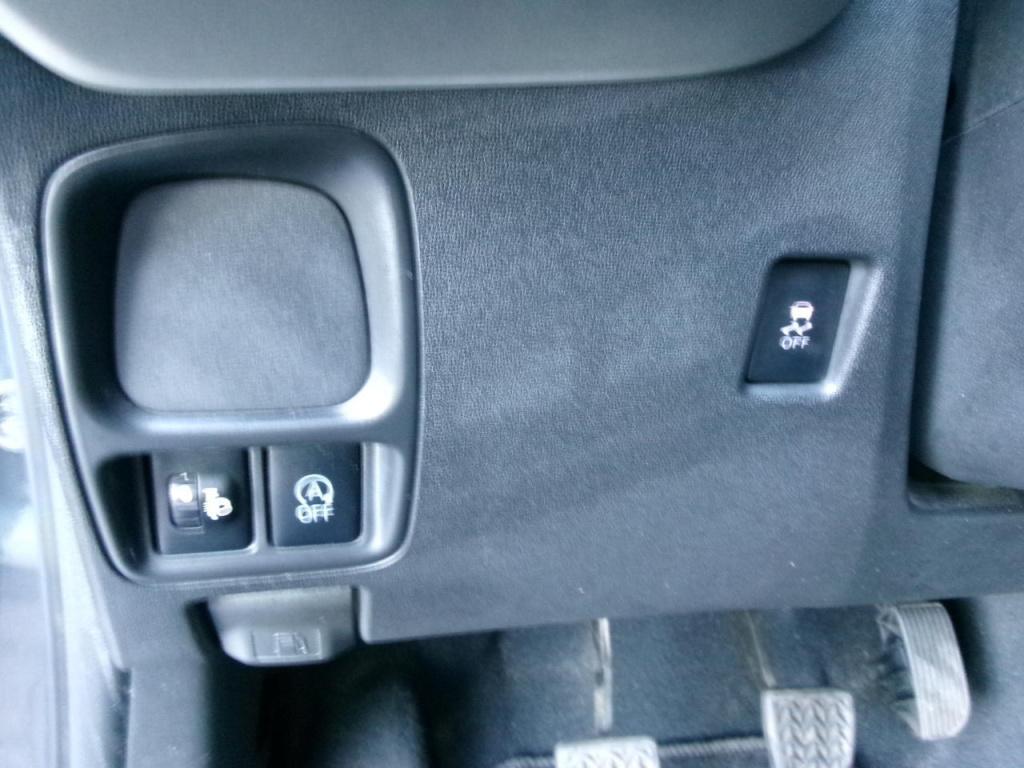 Peugeot 108 1.0 vti 5-drs, airco, bluetooth, 67000km. btw