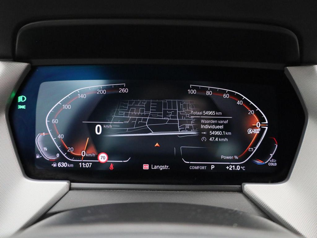 BMW 1 Serie 116i executive | automaat | parkeer sensoren | navigatie | virt