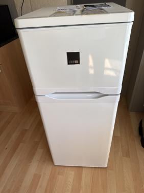 Zanussi koelkast met vriesvak in hele goede staat