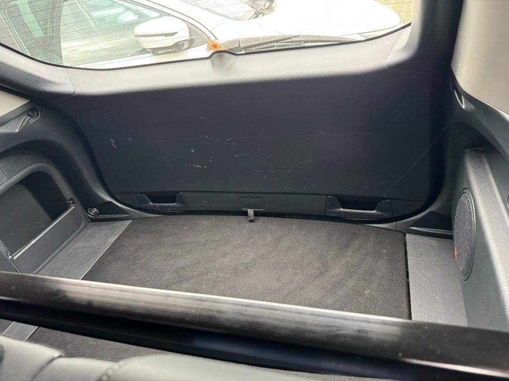 Toyota Rav4 2.5 hybrid style