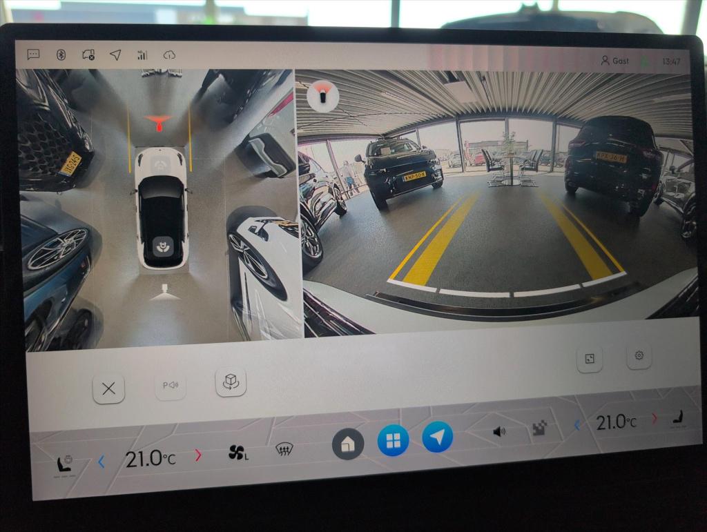 Lynk & Co 01 1.5 276pk phev more | pano | carplay | leer