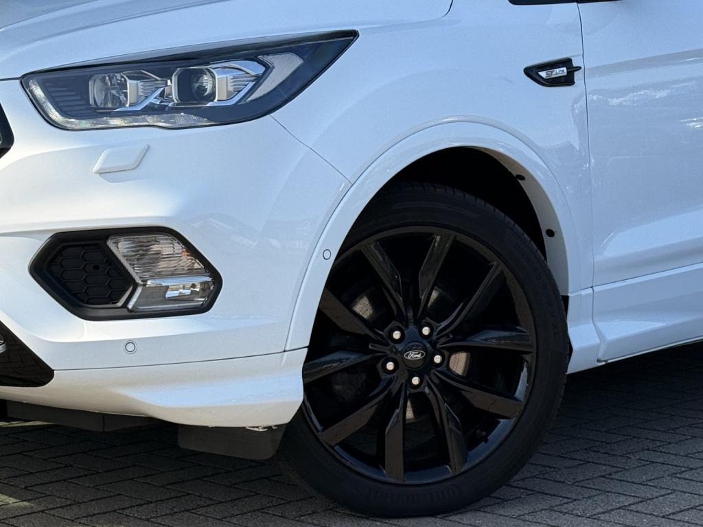 Ford Kuga 1.5 ecoboost st line | stoel/stuur verwarming | cruise | apple ca