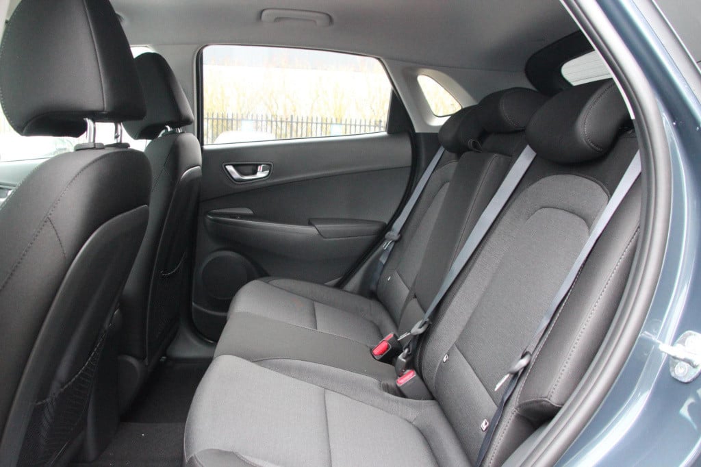 Hyundai Kona ev fashion 64 kwh