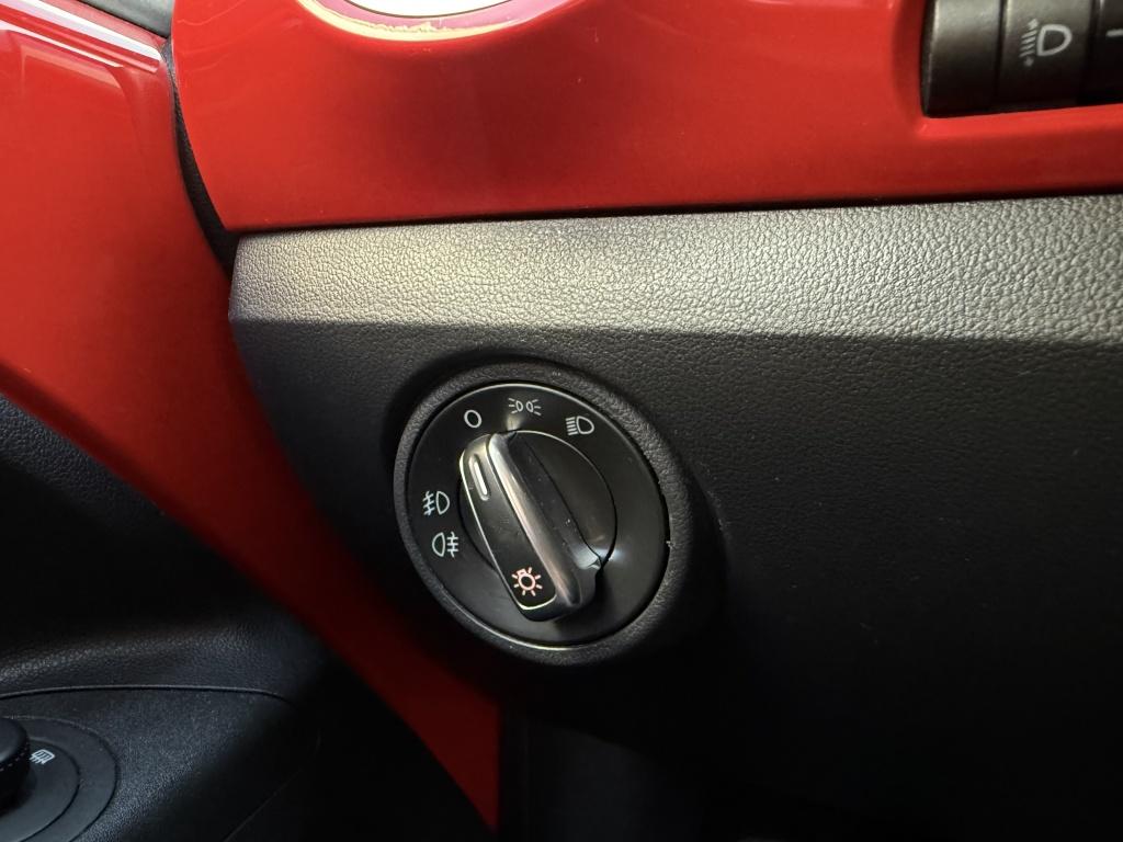 Volkswagen UP! 1.0 cross up! bluem.