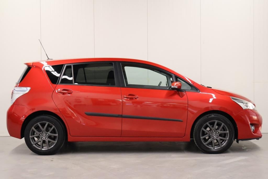 Toyota Corolla Verso 1.8 vvt-i business