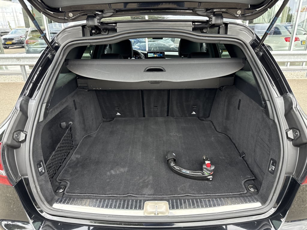 Mercedes-Benz C-Klasse estate 180 business solution amg plus upgrade editio