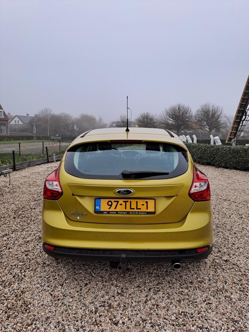 Ford Focus 2012 1.6L - Incl extra set winterbanden