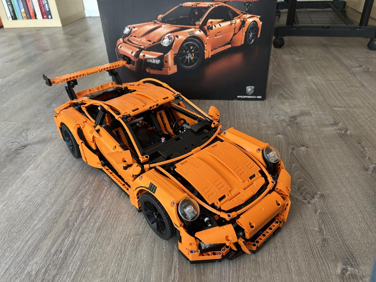 Lego Technic Supercar 42056 – Porsche 911 GT3 RS