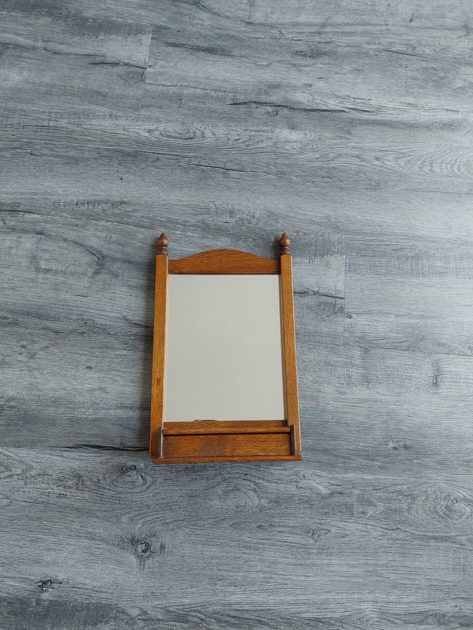 SPIEGEL MET KAMMEN BAKJE