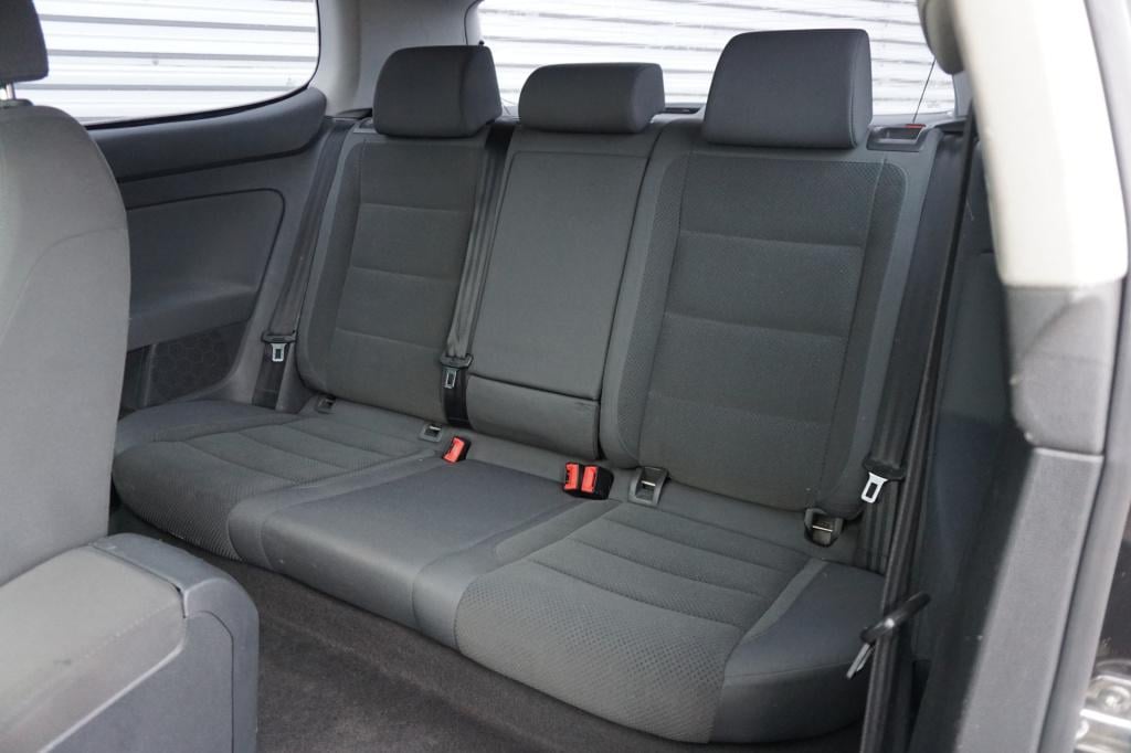 Volkswagen Golf 1.6 fsi comfortline climate / cruise / elektr. ramen / lm v