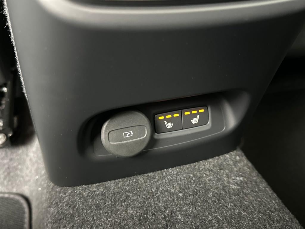 Volvo Ex40 extended range plus dark europa | € 6000 voordeel | direct lever
