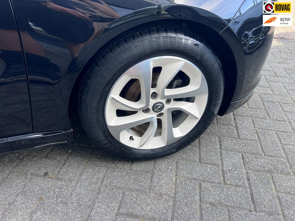 Opel Adam 1.4 rocks