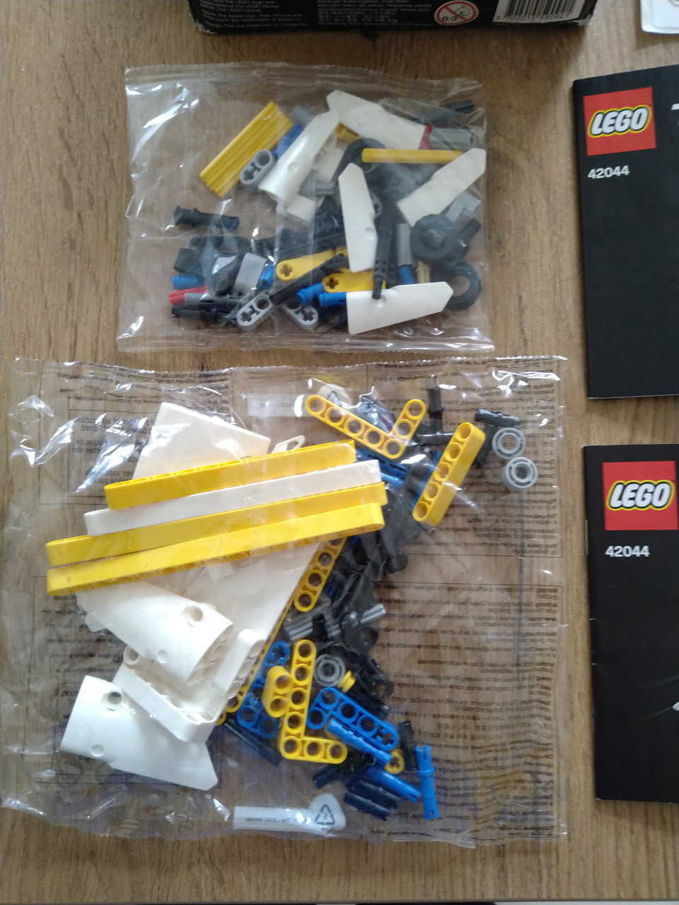 Lego vliegtuig 42044