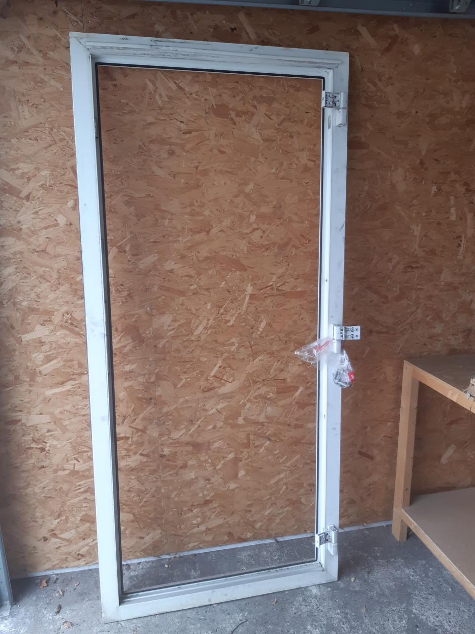 Gebruikte deur