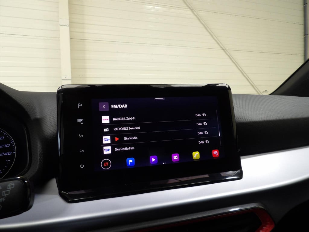 Seat Arona 1.0 tsi 95pk fr business connect