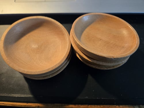 Setje van 6 houten (pinda) schaaltjes 7.5 cm