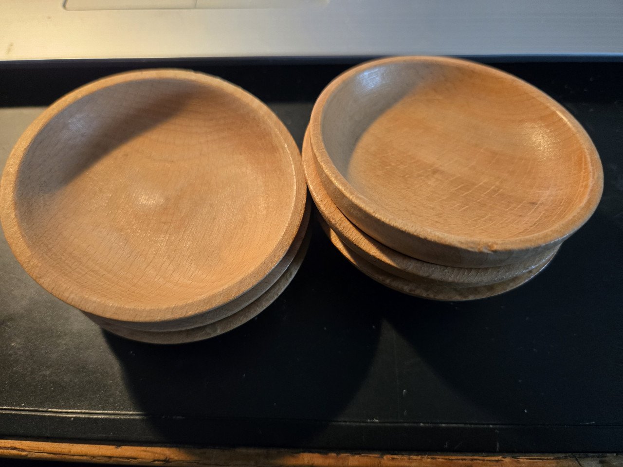 Setje van 6 houten (pinda) schaaltjes 7.5 cm