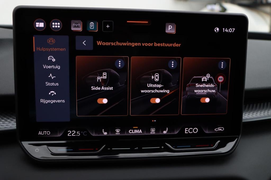 Cupra Terramar 1.5 tsi e-hybrid business 204pk dsg6 | soh 100% |